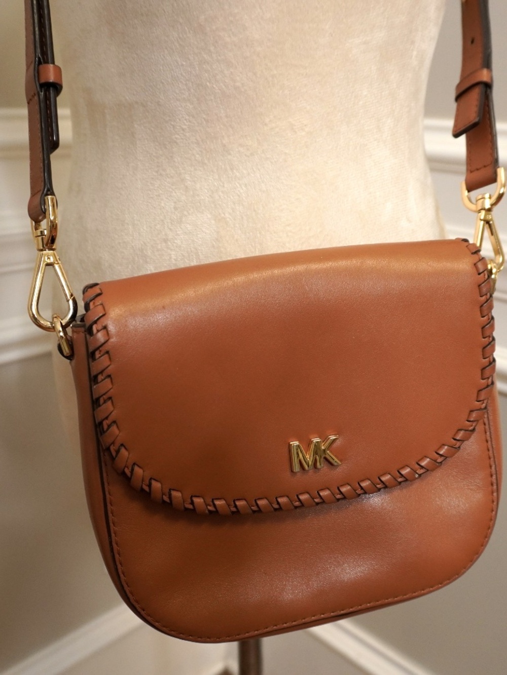 Michael Kors Half Dome Stitched Leather Crossbody Acorn bag whipstitching